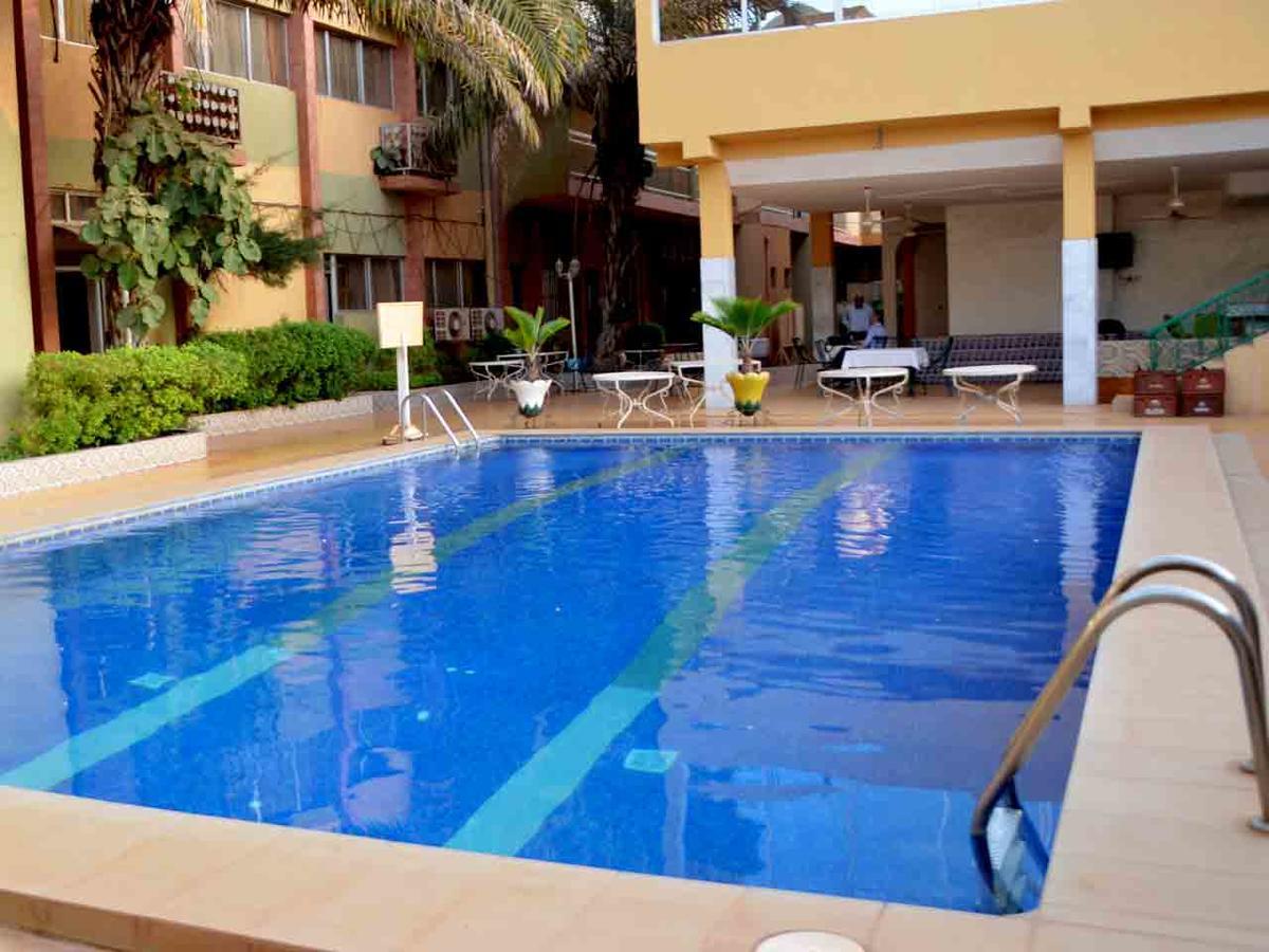 Hotel Palm Beach Ouagadougou Exterior photo
